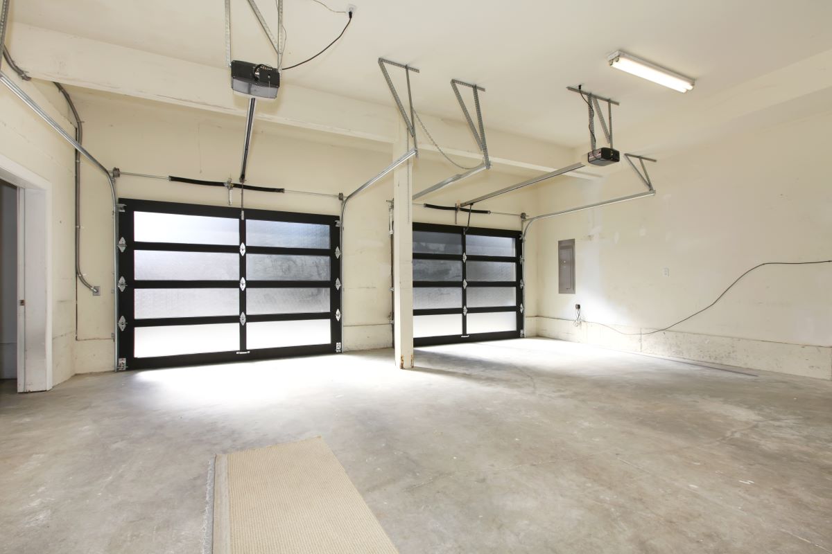 large garage 2 doors